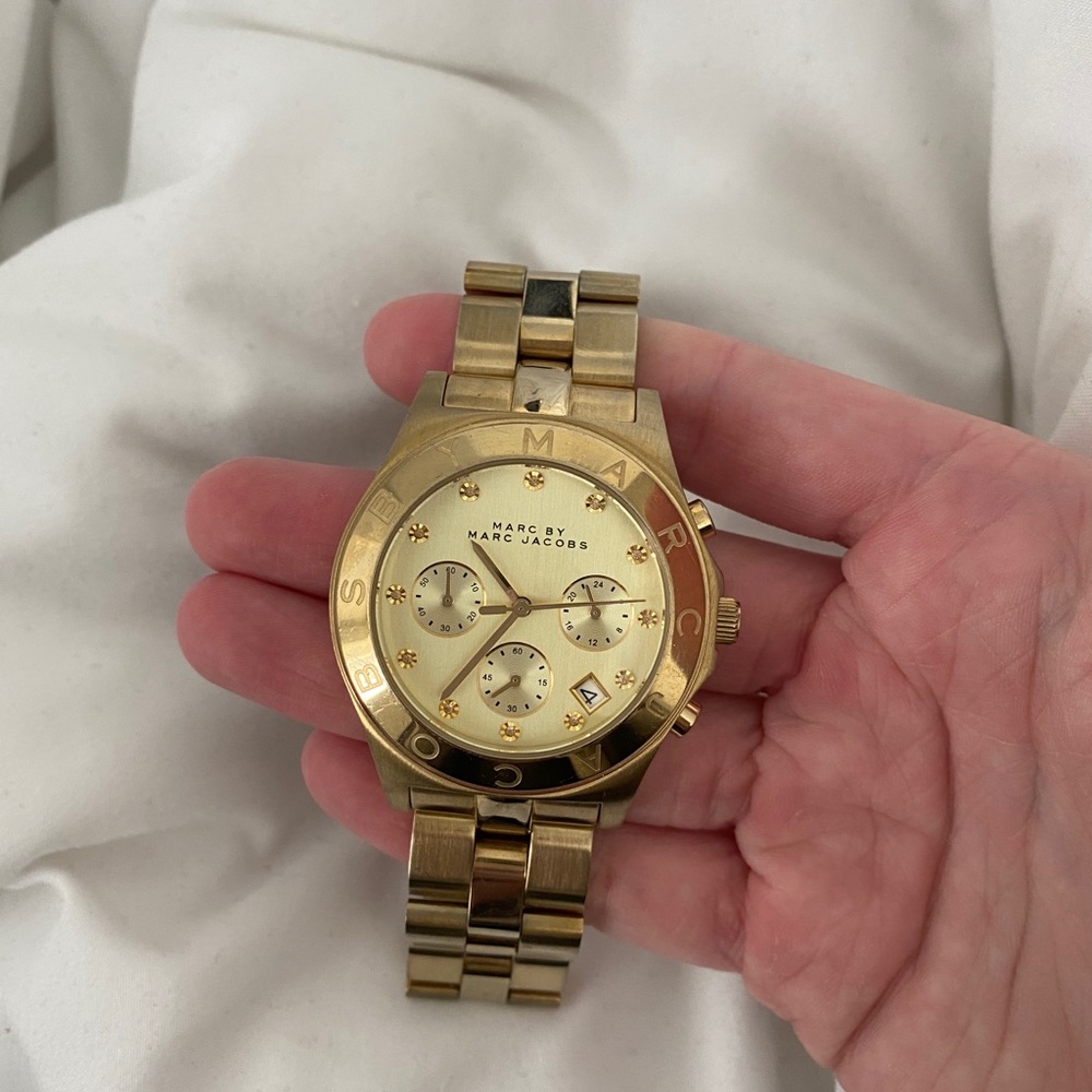 marc by marc jacobs gold watch